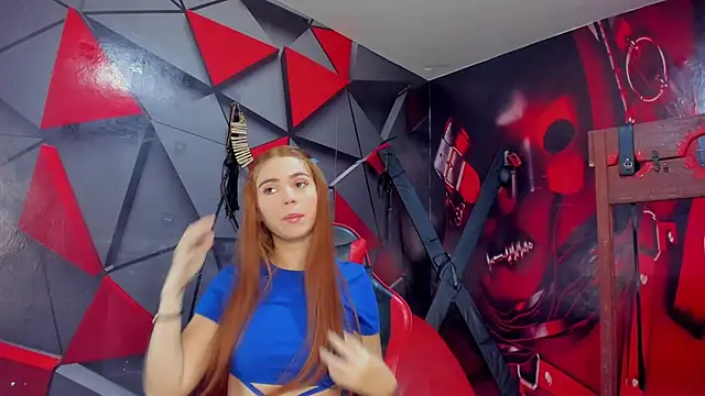 Hana and Zeta online show from 11.16.25