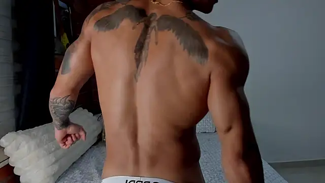 pettergrey1 online show from 11.18.25