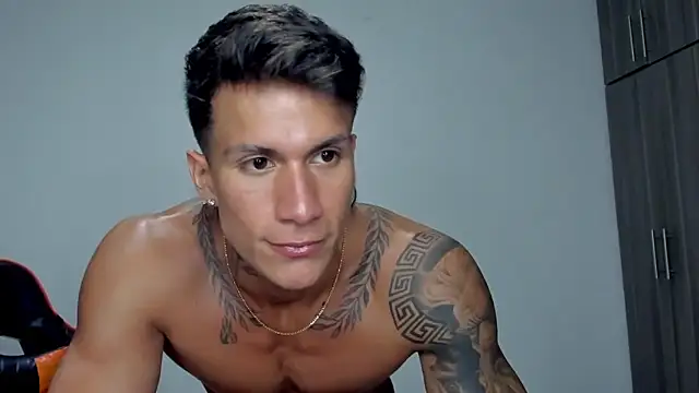 pettergrey1 online show from 02.02.26