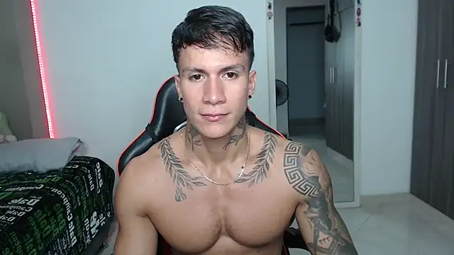 pettergrey1 online show from 04.13.26