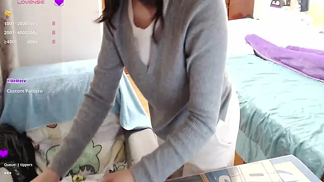 Snapshot of Liliya-77 chatting on 03.17.25 Liliya-77 online show from 03.17.25