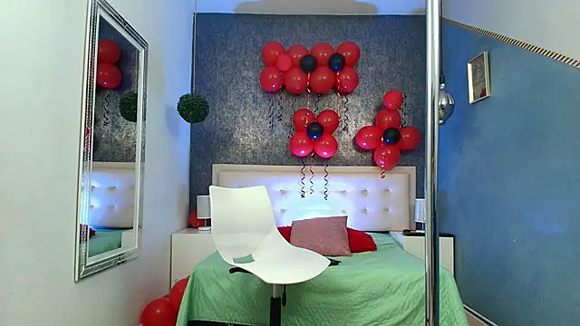 Snapshot of Erick_Zhimerman chatting on 02.06.26 Erick Zhimerman online show from 02.06.26