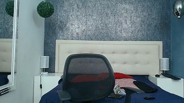 Snapshot of Erick_Zhimerman chatting on 02.23.26 Erick Zhimerman online show from 02.23.26