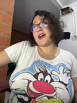 CinnamonCookiez online show from 01.03.25