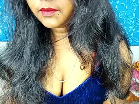 Snapshot of Muktha chatting on 03.10.26 Muktha online show from 03.10.26