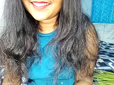 Snapshot of Muktha chatting on 04.01.26 Muktha online show from 04.01.26