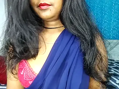 Snapshot of Muktha chatting on 04.03.26 Muktha online show from 04.03.26