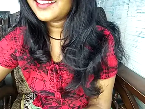 Snapshot of Muktha chatting on 04.17.26 Muktha online show from 04.17.26