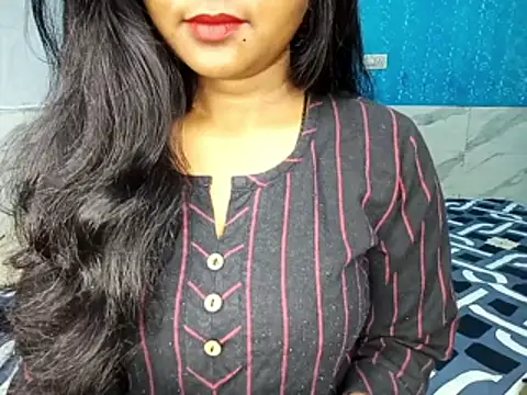 Snapshot of Muktha chatting on 04.28.26 Muktha online show from 04.28.26