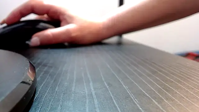 ScarletGlow1 online show from 12.27.24