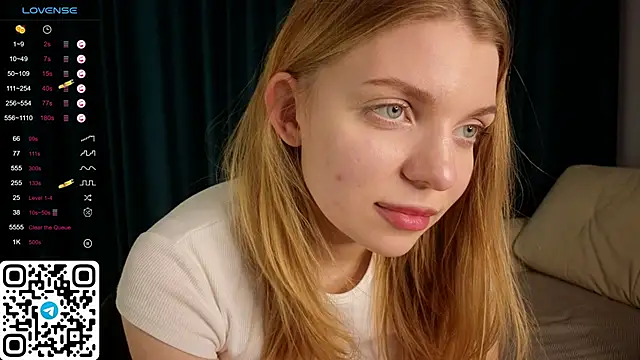 Snapshot of ElswythDecoursey chatting on 01.24.25 ElswythDecoursey online show from 01.24.25