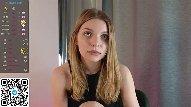 Snapshot of ElswythDecoursey chatting on 02.02.25 ElswythDecoursey online show from 02.02.25