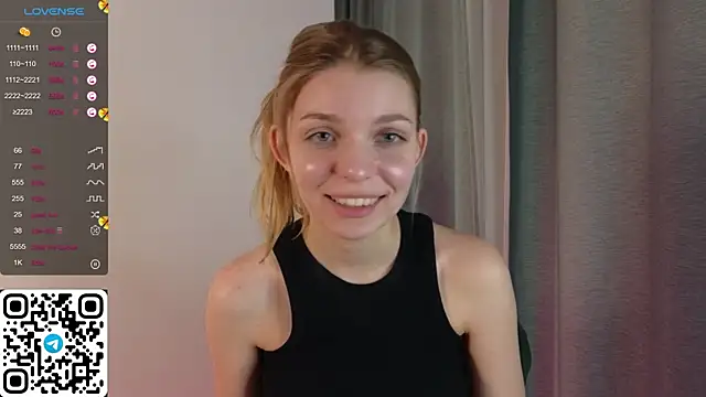 Snapshot of ElswythDecoursey chatting on 02.03.25 ElswythDecoursey online show from 02.03.25