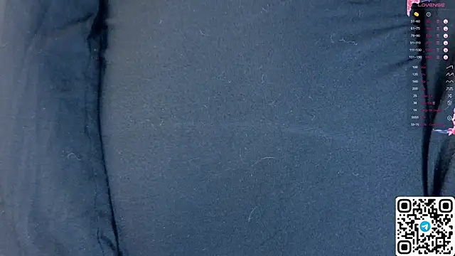 Snapshot of ElswythDecoursey chatting on 02.22.25 ElswythDecoursey online show from 02.22.25