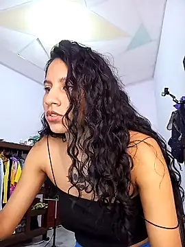 Karii-R online show from 01.07.25