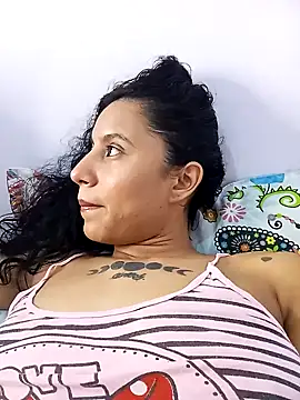 Karii-R online show from 02.28.25