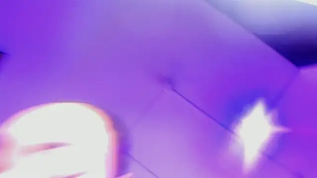 Snapshot of Rubi_Love_ chatting on 12.30.24 Rubi Love online show from 12.30.24