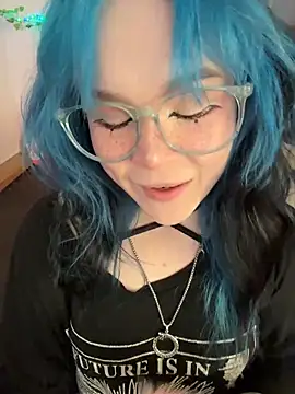 MaddisonHaas online show from 05.10.26
