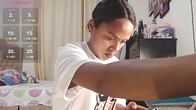 Samary thomas online show from 12.12.24