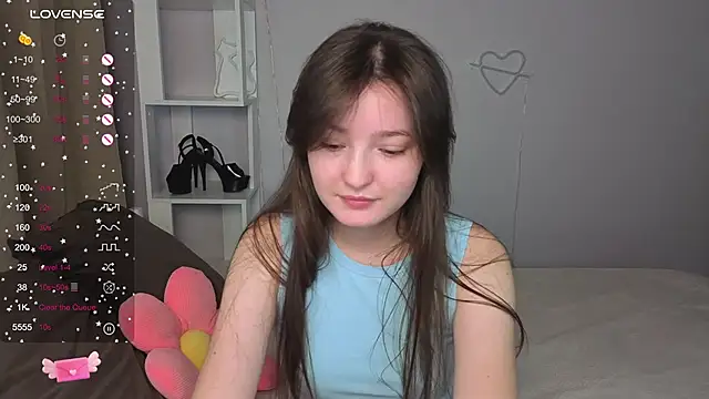 Fairyy Moon online show from 10.10.25