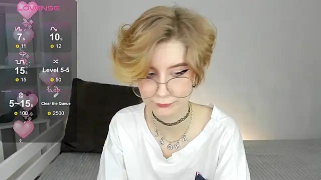 Angel Jules online show from 02.24.25