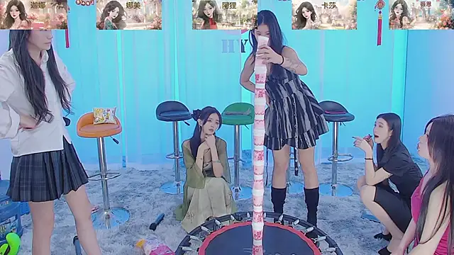 Snapshot of SS119 chatting on 01.17.25 SS119 online show from 01.17.25