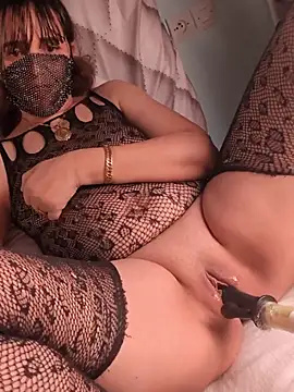 Snapshot of Lina_lolo chatting on 02.21.26 Lina lolo online show from 02.21.26