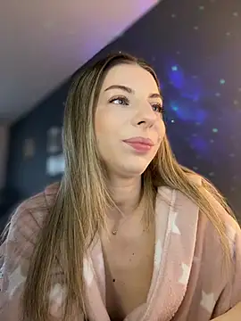 Mia Ethan online show from 04.01.26