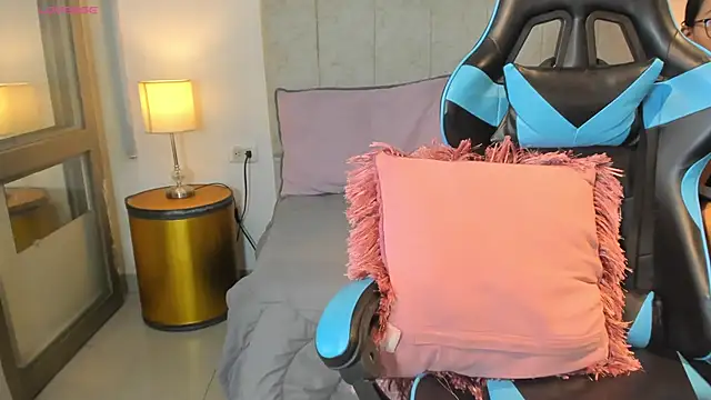 Snapshot of _maria_foxx_ chatting on 02.16.26 maria foxx online show from 02.16.26