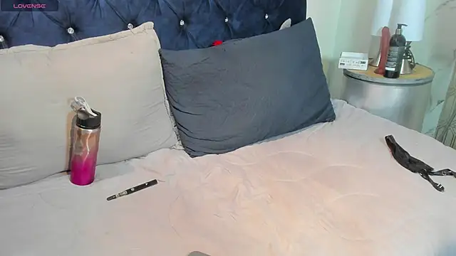  maria foxx  online show from 04.16.26