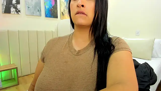 DaniRousse online show from 02.22.26