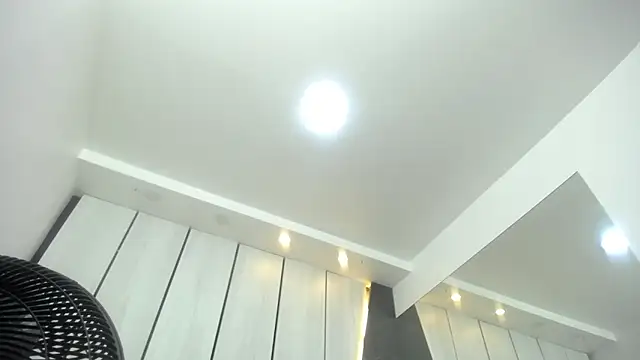 shanon hughes  online show from 10.22.25