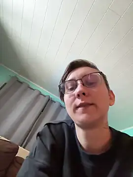 Snapshot of Tyra-Wild chatting on 01.03.25 Tyra-Wild online show from 01.03.25