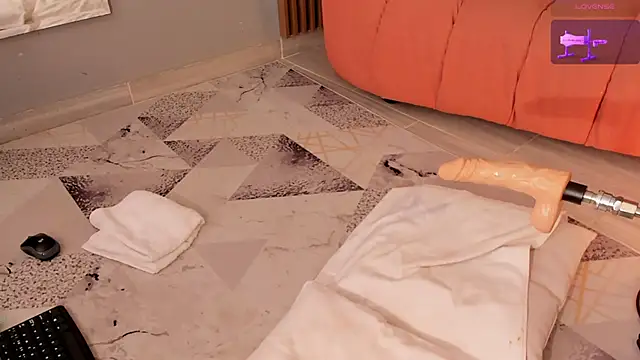 Eilin clio online show from 01.06.25