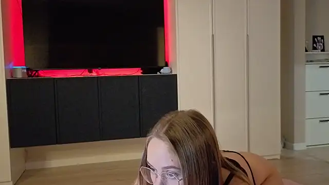 endlesssoffi online show from 10.25.25