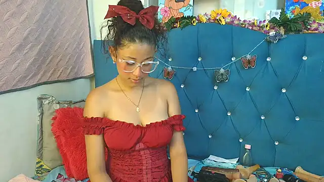 Milkdulce1 online show from 04.16.26