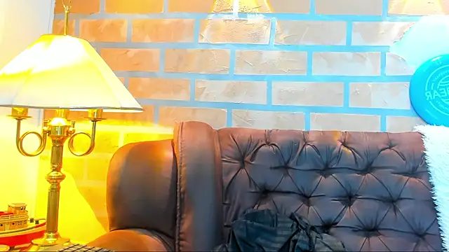 Snapshot of Dylanstonne chatting on 02.26.25 Dylanstonne online show from 02.26.25