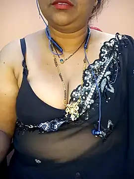 Snapshot of Sexy-Telugunayana2 chatting on 12.18.24 Sexy-Telugunayana2 online show from 12.18.24
