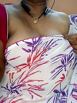 Snapshot of Sexy-Telugunayana2 chatting on 02.05.25 Sexy-Telugunayana2 online show from 02.05.25