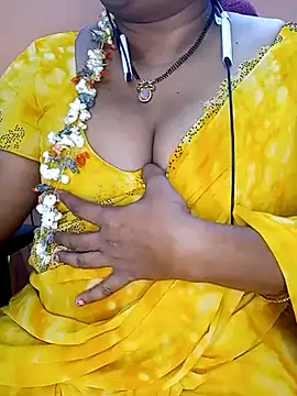 Snapshot of Sexy-Telugunayana2 chatting on 02.25.25 Sexy-Telugunayana2 online show from 02.25.25