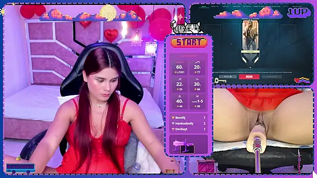 Snapshot of Sara-Hill chatting on 02.26.25 Sara-Hill online show from 02.26.25