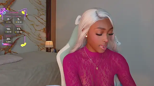Snapshot of ahvi_ebony chatting on 03.29.26 ahvi ebony online show from 03.29.26