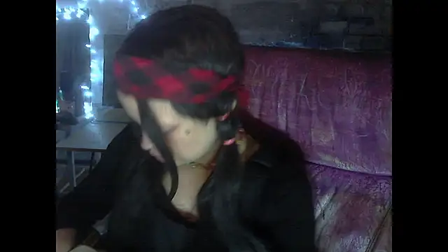 Snapshot of iva_spirit chatting on 02.06.25 iva spirit online show from 02.06.25