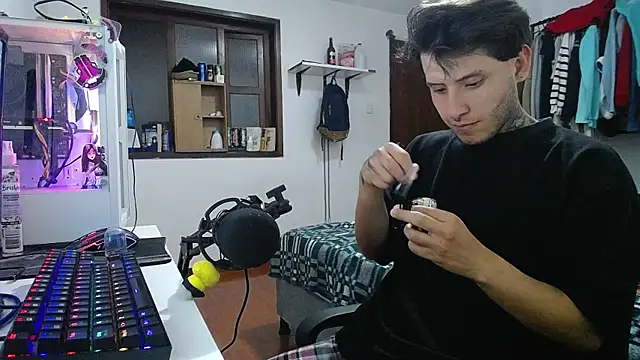 esjrobles online show from 01.20.25