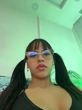 Snapshot of AnaSofia_07sv chatting on 06.24.26 AnaSofia 07sv online show from 06.24.26