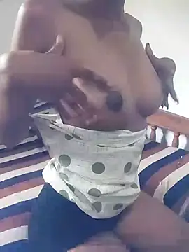 Chamari075 online show from 09.16.25