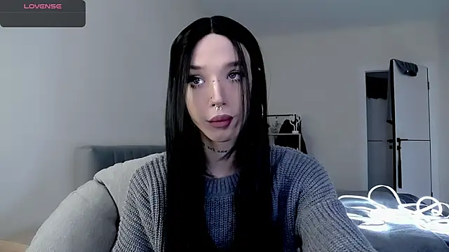 Dasha M online show from 10.17.25