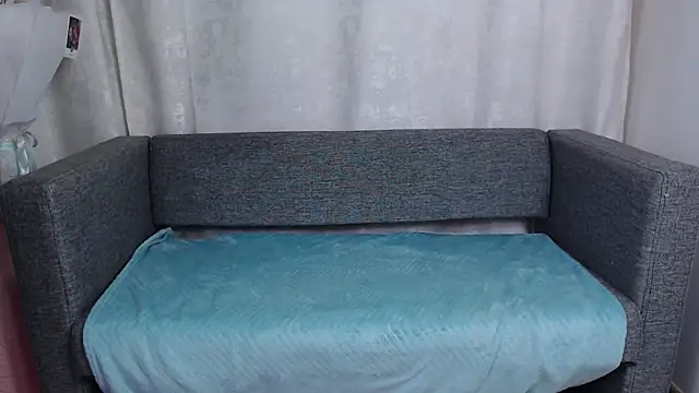 bellaa love  online show from 11.10.25