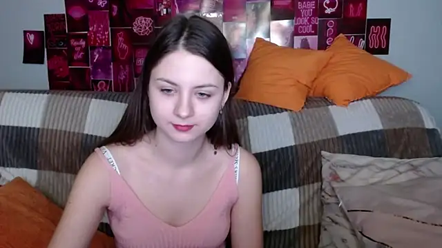 Snapshot of MilanaRoza chatting on 01.25.25 MilanaRoza online show from 01.25.25