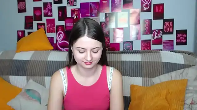 Snapshot of MilanaRoza chatting on 02.10.25 MilanaRoza online show from 02.10.25